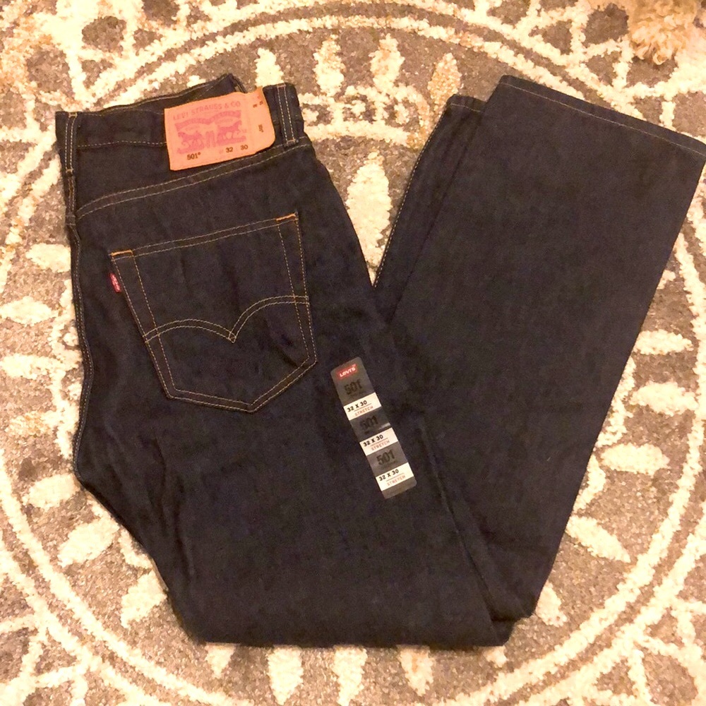 Levi’s Button Fly 32 x 30